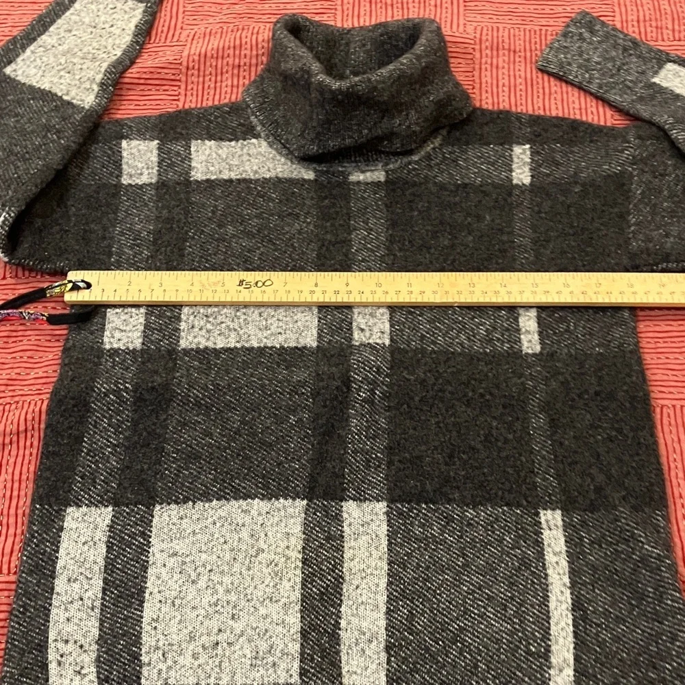 Merino wool wm’s Banana Republic turtleneck sweater - Picture 4 of 13